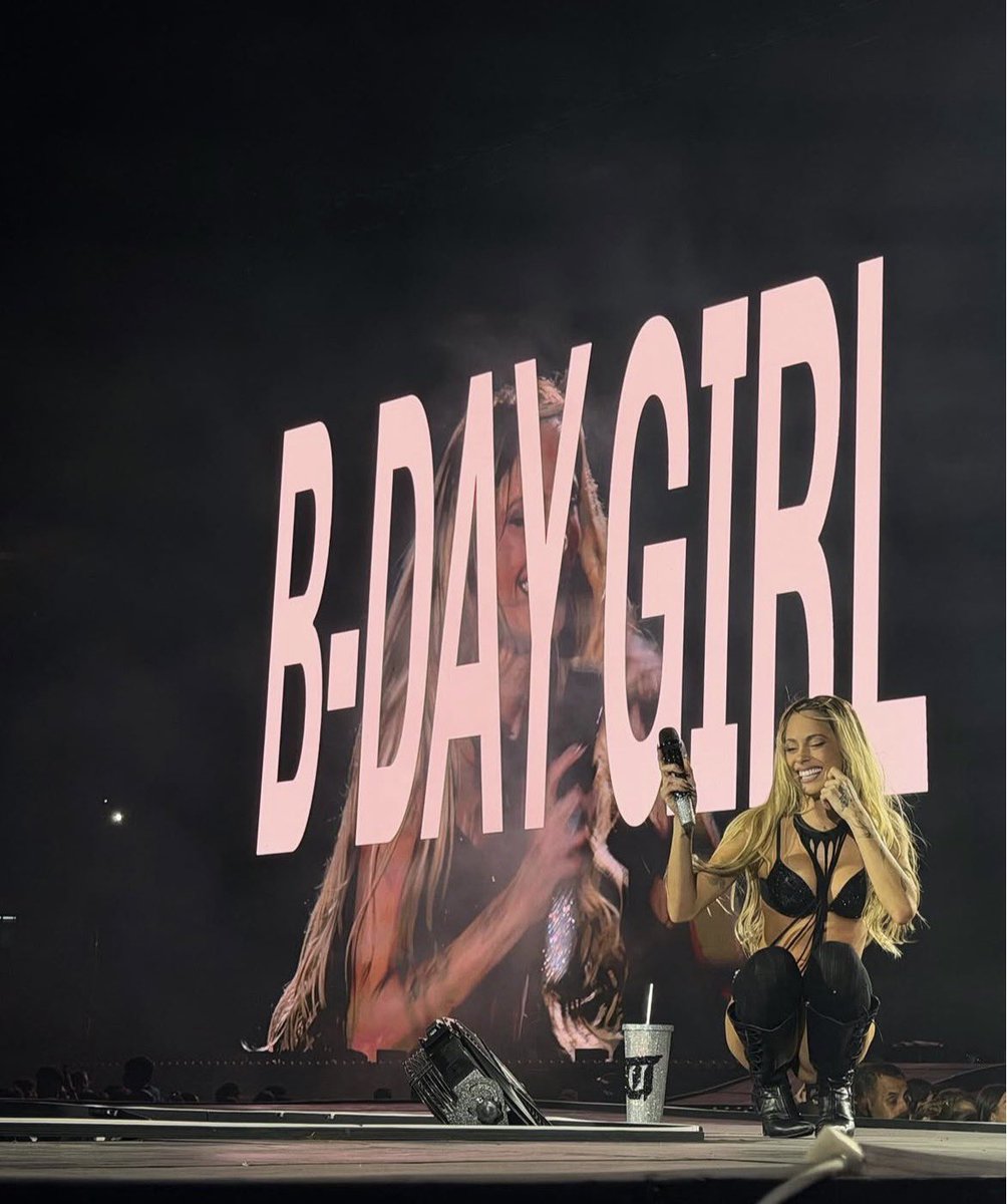 todo sobre Tini tweet media