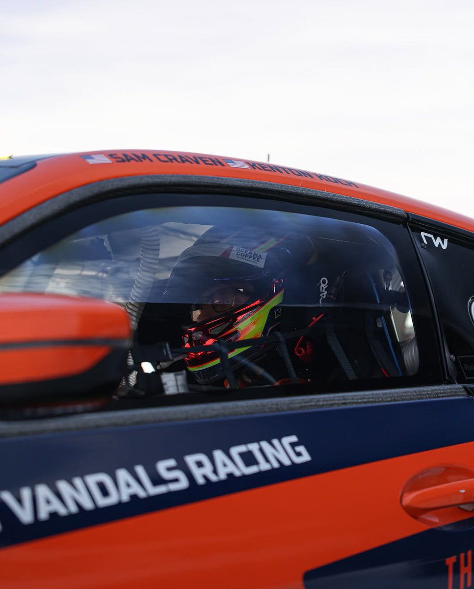 Flying Eyes Optics tweet media