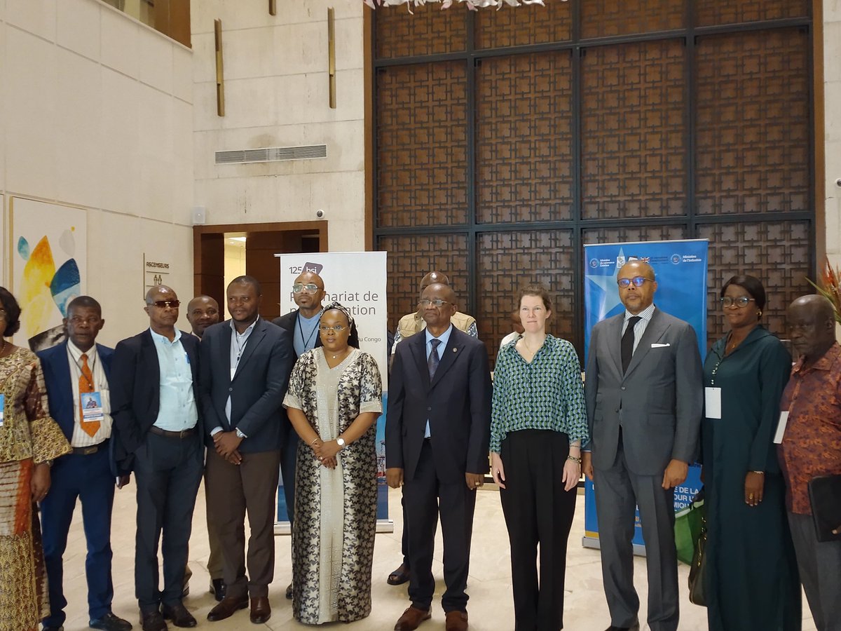 andre_bundu's tweet photo. UDECOM a participé à la Semaine congolaise de la bonne gouvernance, organisée par les ministères du Commerce Extérieur et de l’Industrie.Une formation intensive de 4 jours, animée par #BSI Group et #UK International Development, a été sanctionnée par un certificat.@Presidence_RDC https://t.co/I3zpHf2Xap