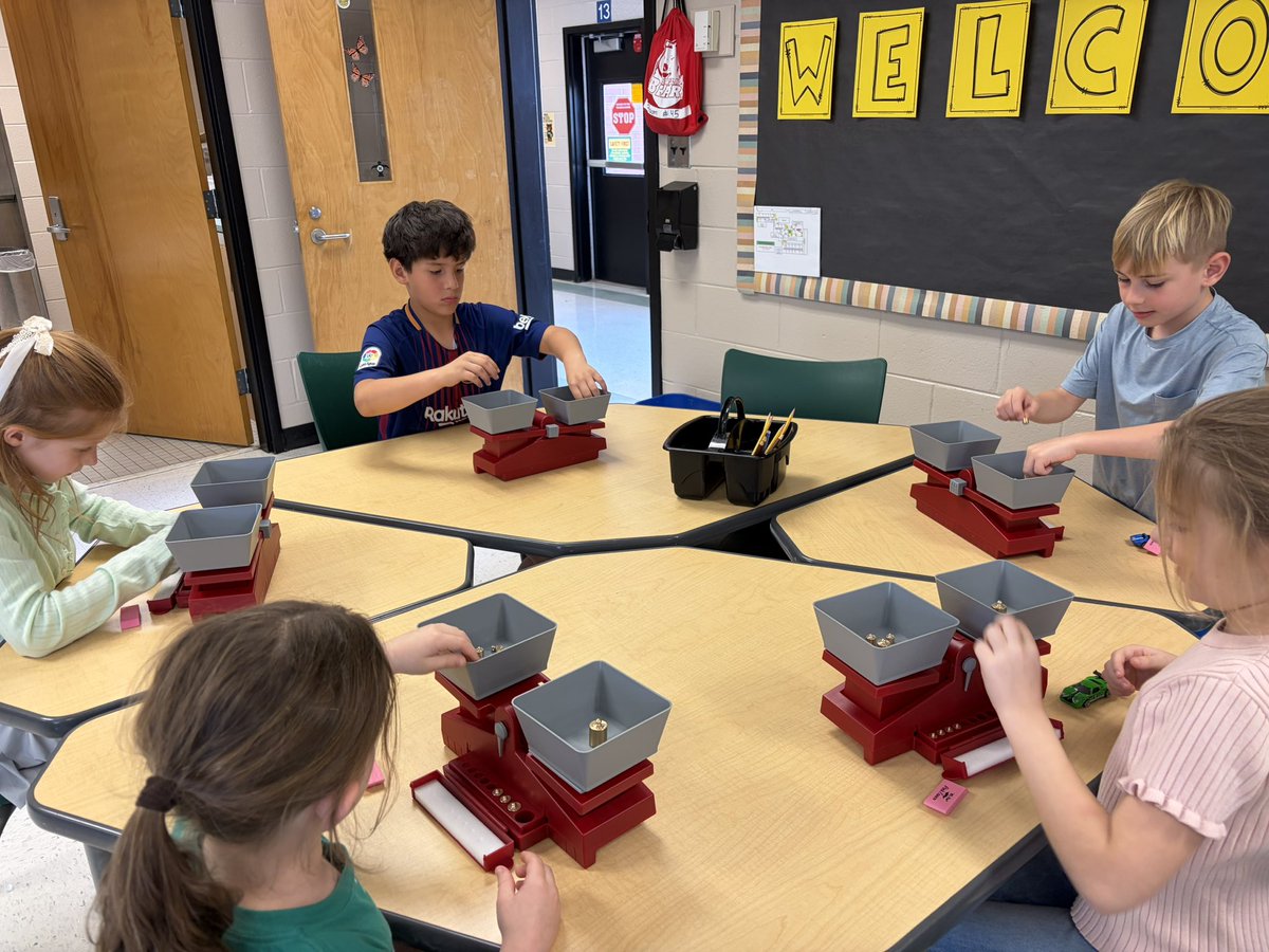 EB Thompson tweet media