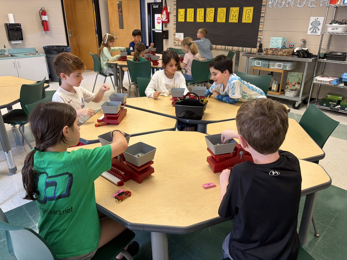 EB Thompson tweet media