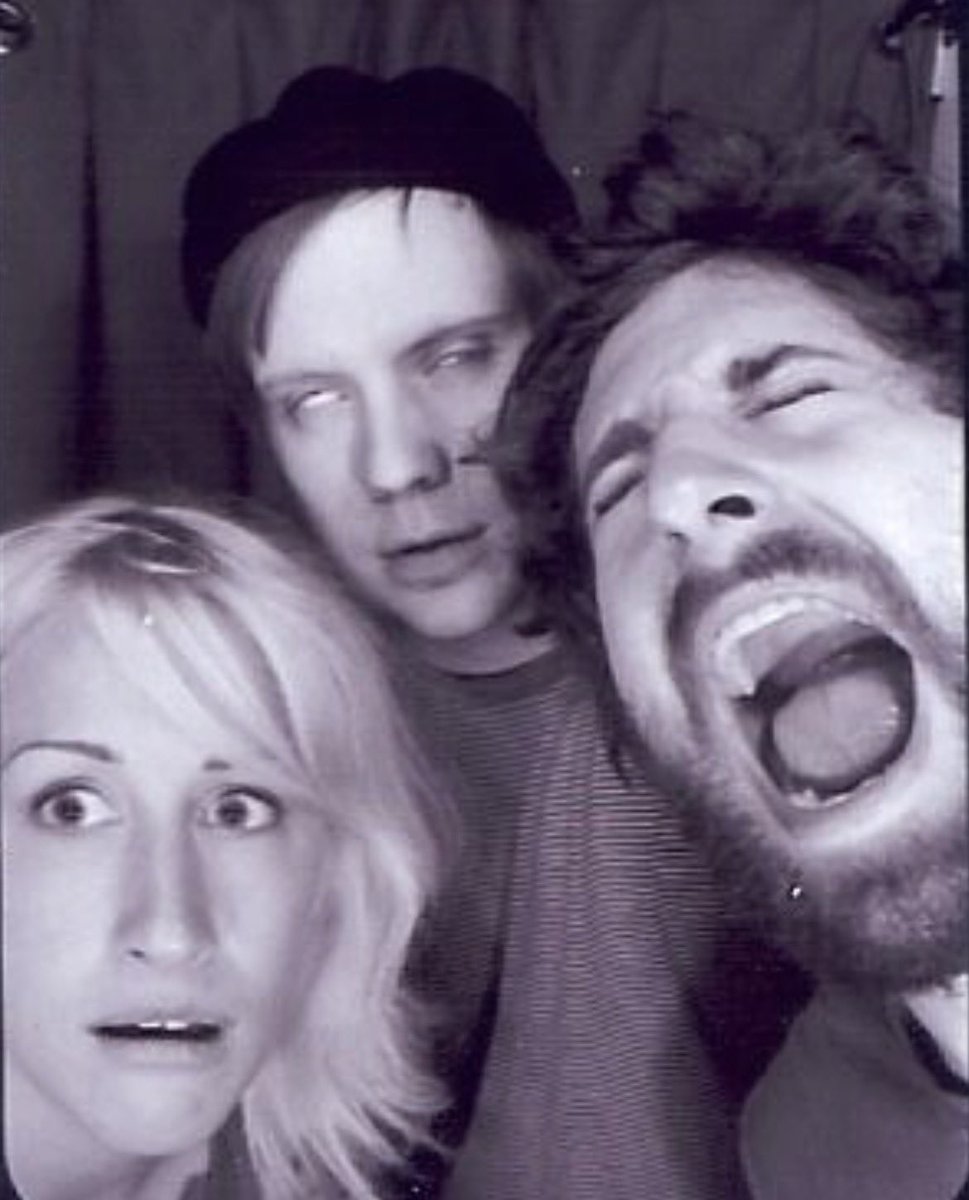 time2urie tweet picture