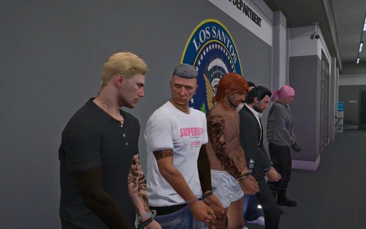 marts🤍 tweet media