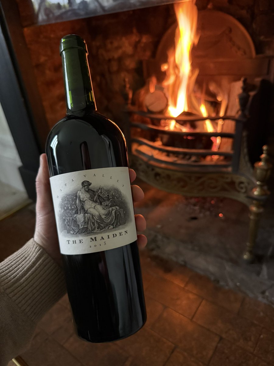 Master Apollo UK tweet media