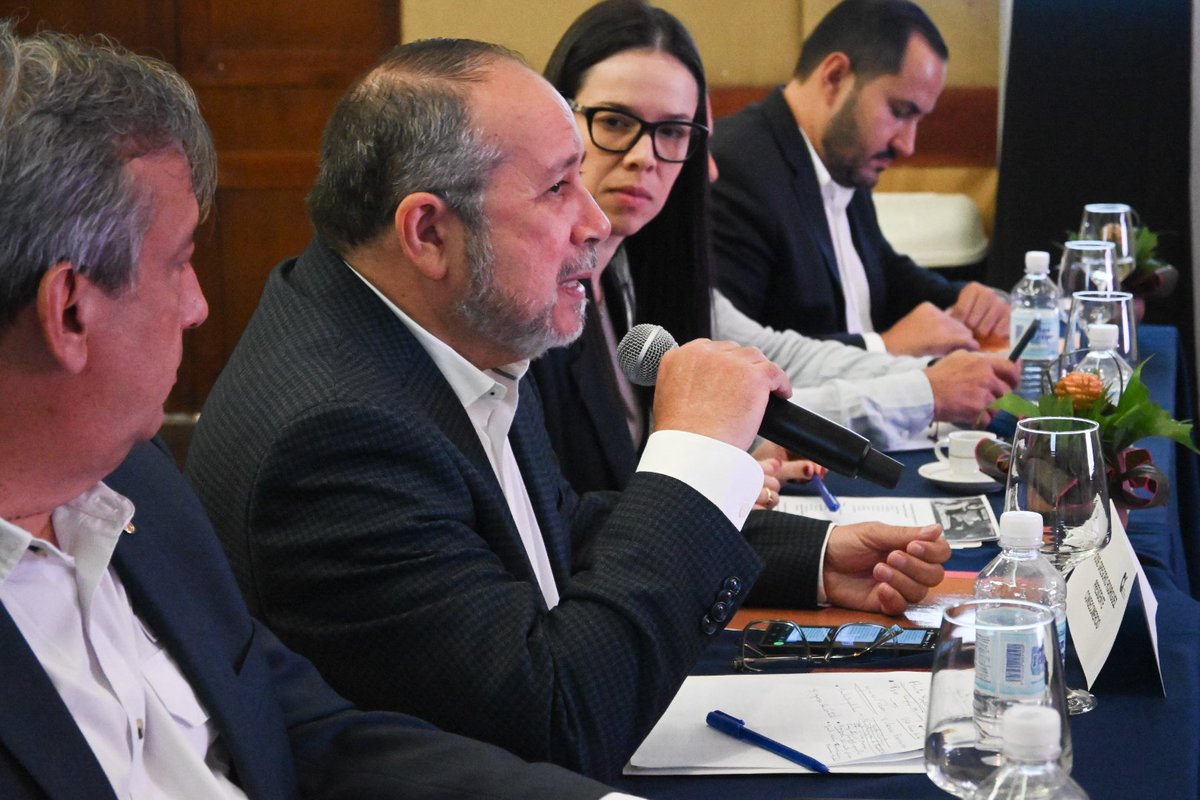 Consecomercio tweet media