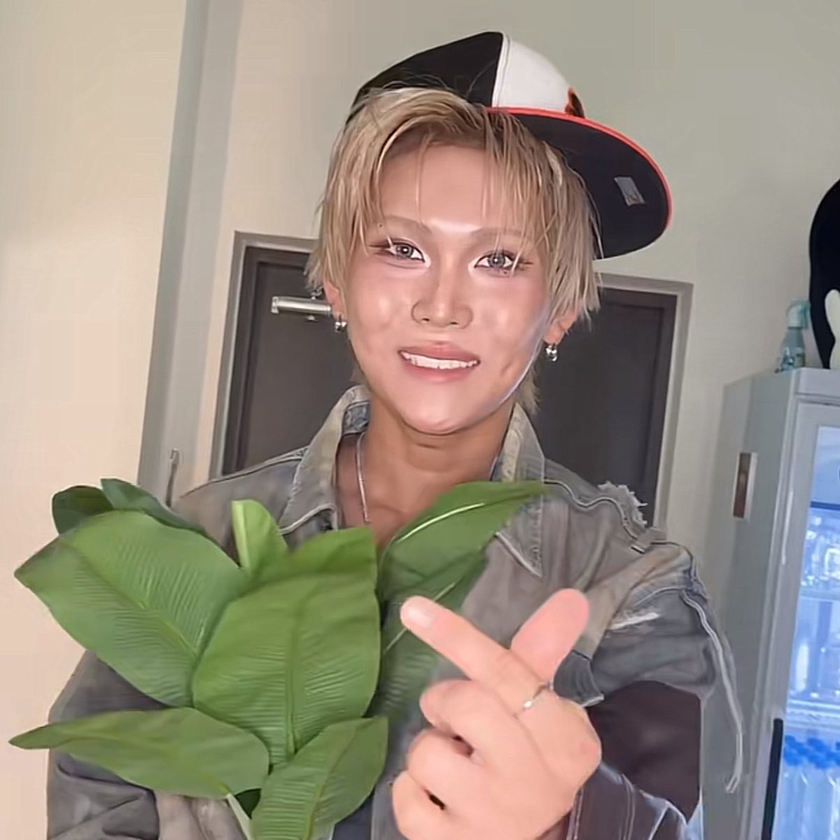 leti * ₊ ⋆ tweet media