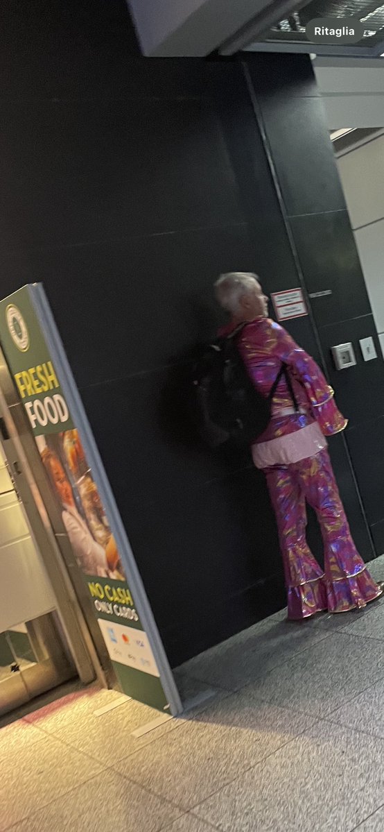 thebugio tweet media