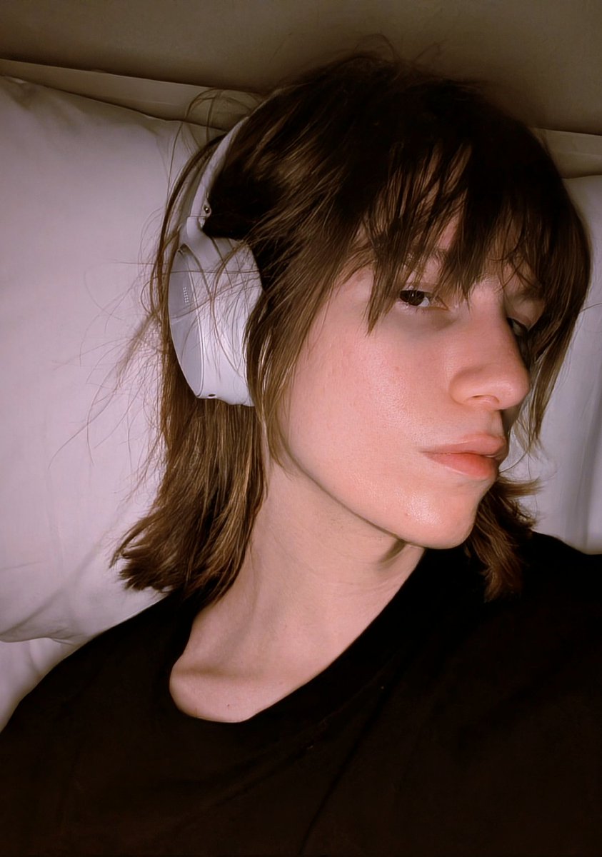 Astrid Ztar tweet media