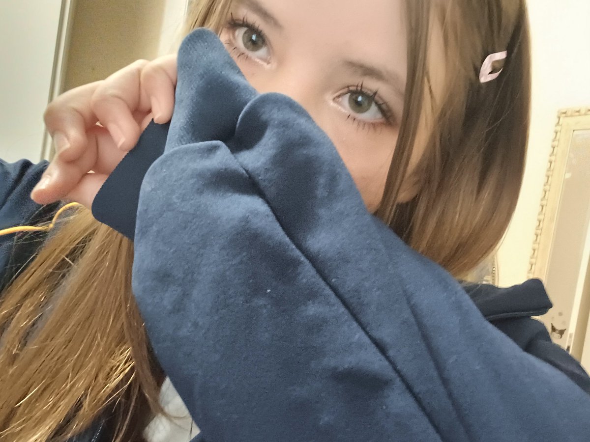 lia ୨ৎ tweet media