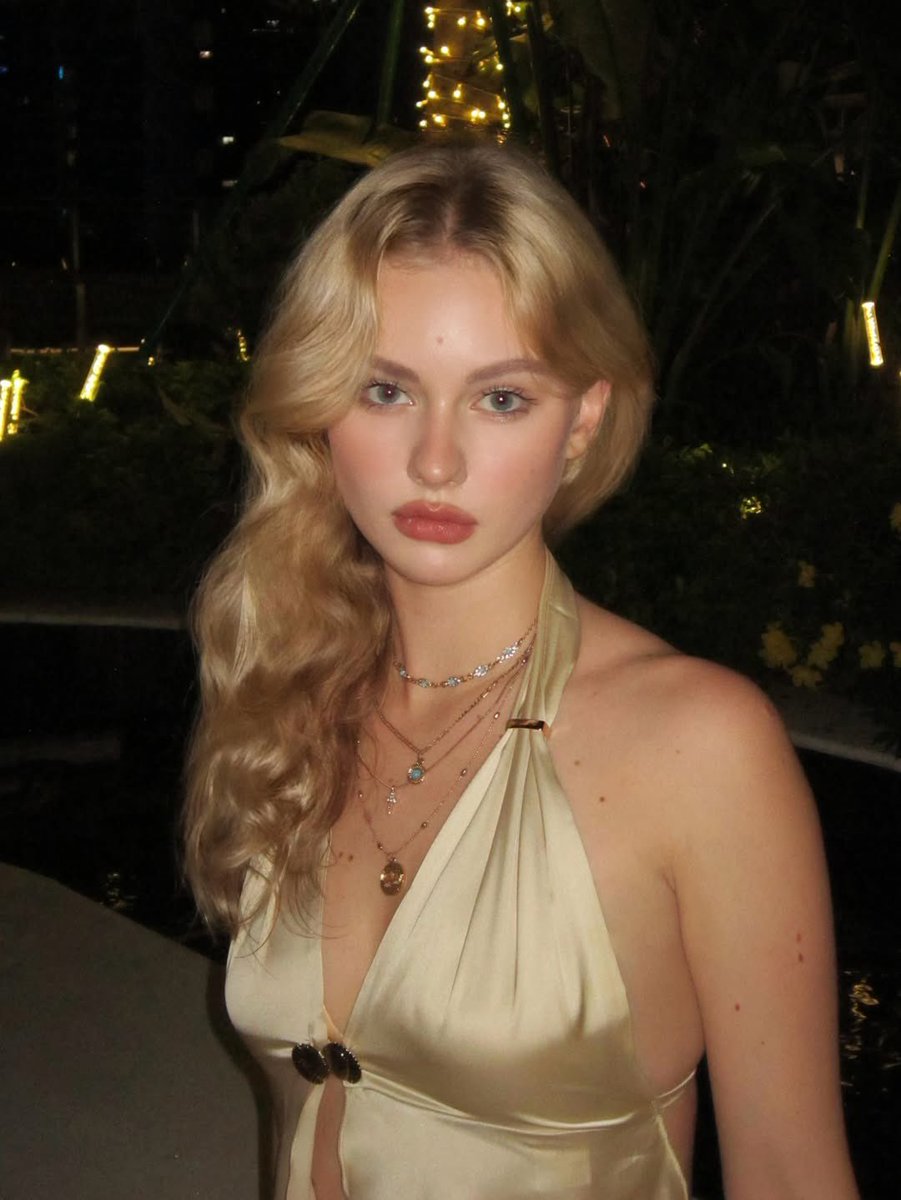 ๐ฅ๐ฒ๐ฑ๐๐๐ฃ๐ tweet media