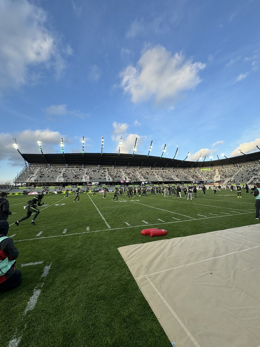 Three Man Front tweet media