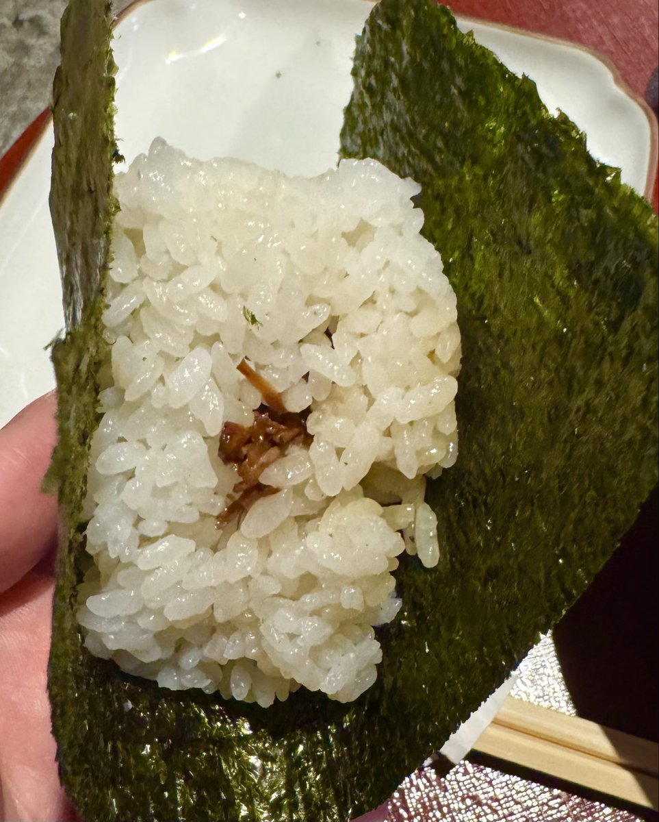 SushiToyama_dao's tweet photo. 富山にできたモーニング限定の
おにぎり店🍙「足軽おにぎり」さん

好きなこだわり具材を選べ
富山ならではのおにぎり🍙が美味し✨

朝から沢山食べちゃいます😋 https://t.co/AEcdQzLj5R