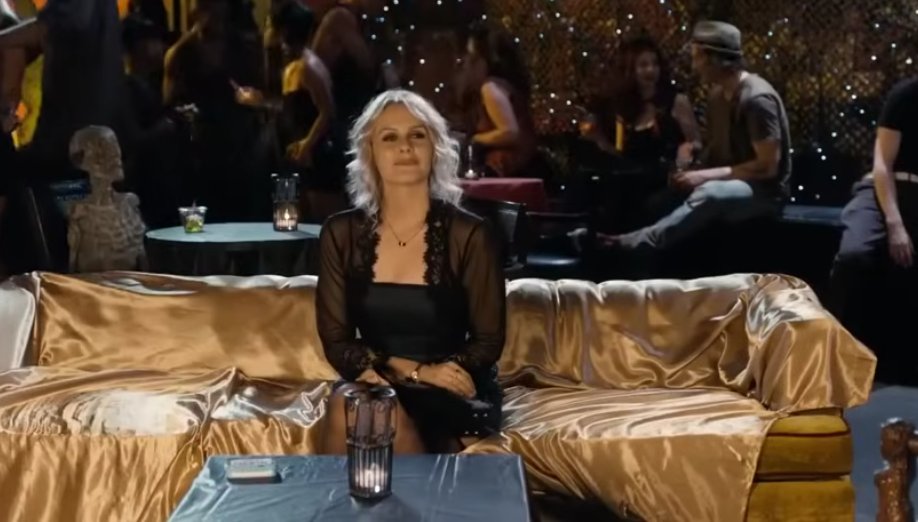 GoodyVamp's tweet photo. Currently at a Goth Club having a good time while Stacy and Renfield go dance.

Until that Cornball Vadim ruined the vibes. https://t.co/7Q8IBq7xA6