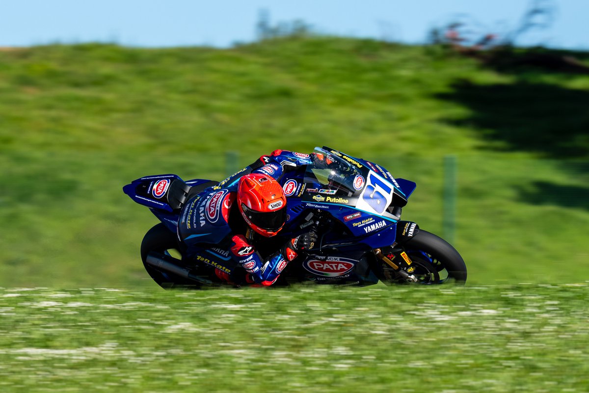 Pata Yamaha Ten Kate Racing tweet media