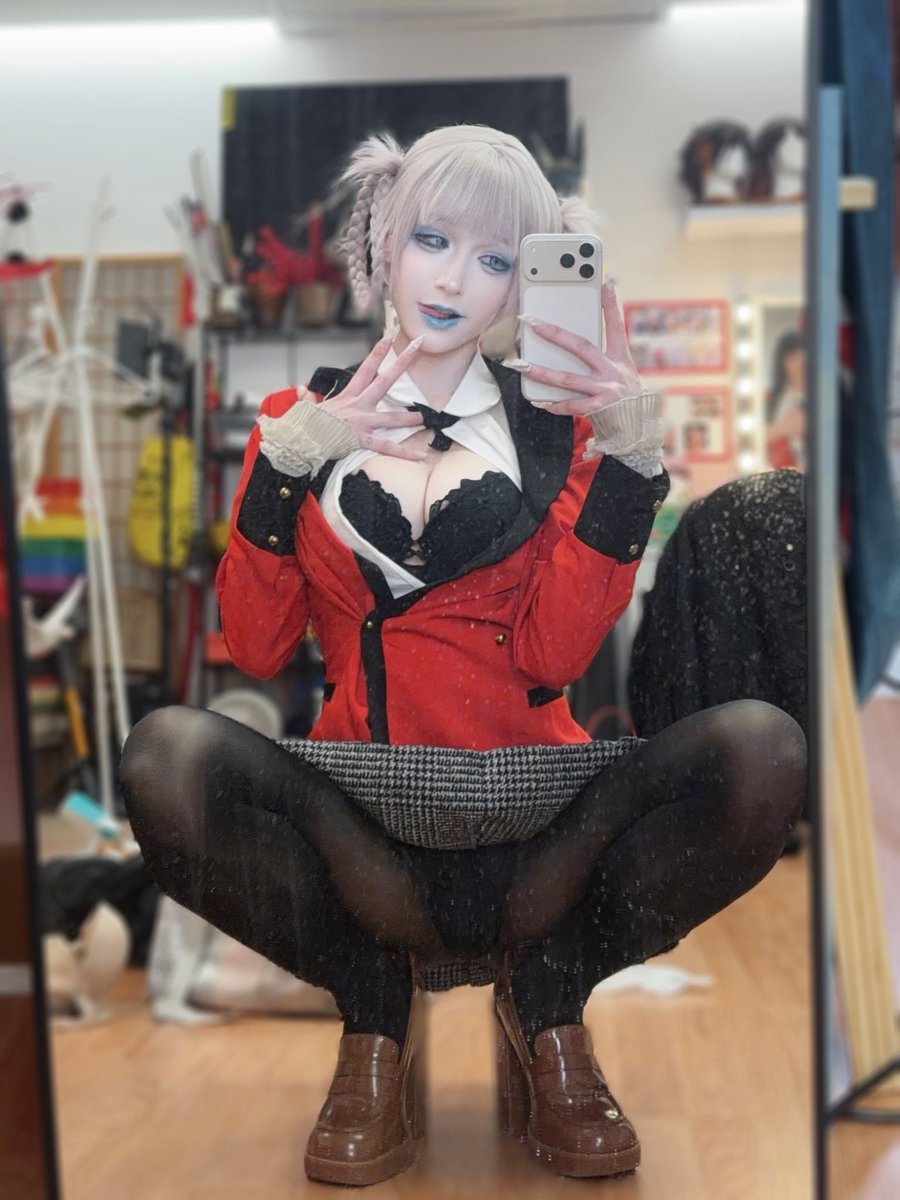 sminkyzzz's tweet photo. kirari - kakegurui 🩵♠️♥️ https://t.co/vMbX22AwmN