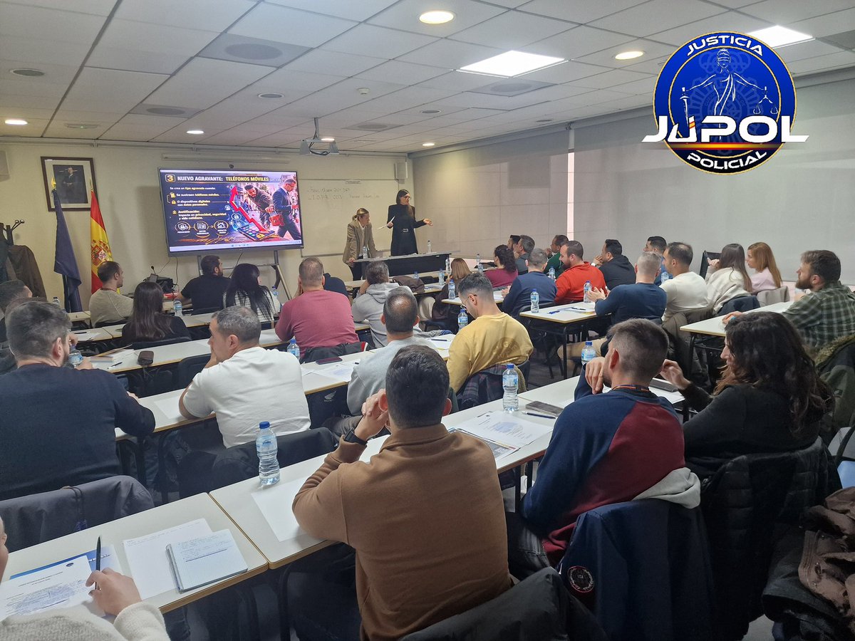 @Raquel Sánchez Navarro tweet media