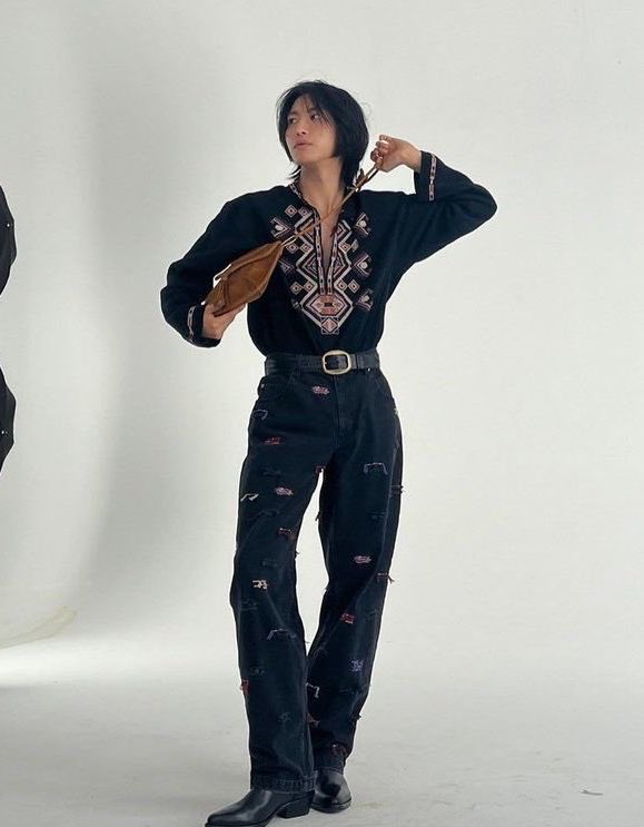 𝑙𝑢𝑛𝑎 tweet media