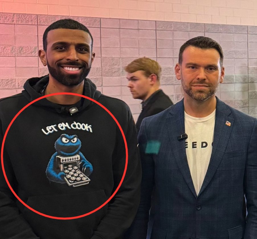 Nathan Thompson tweet media