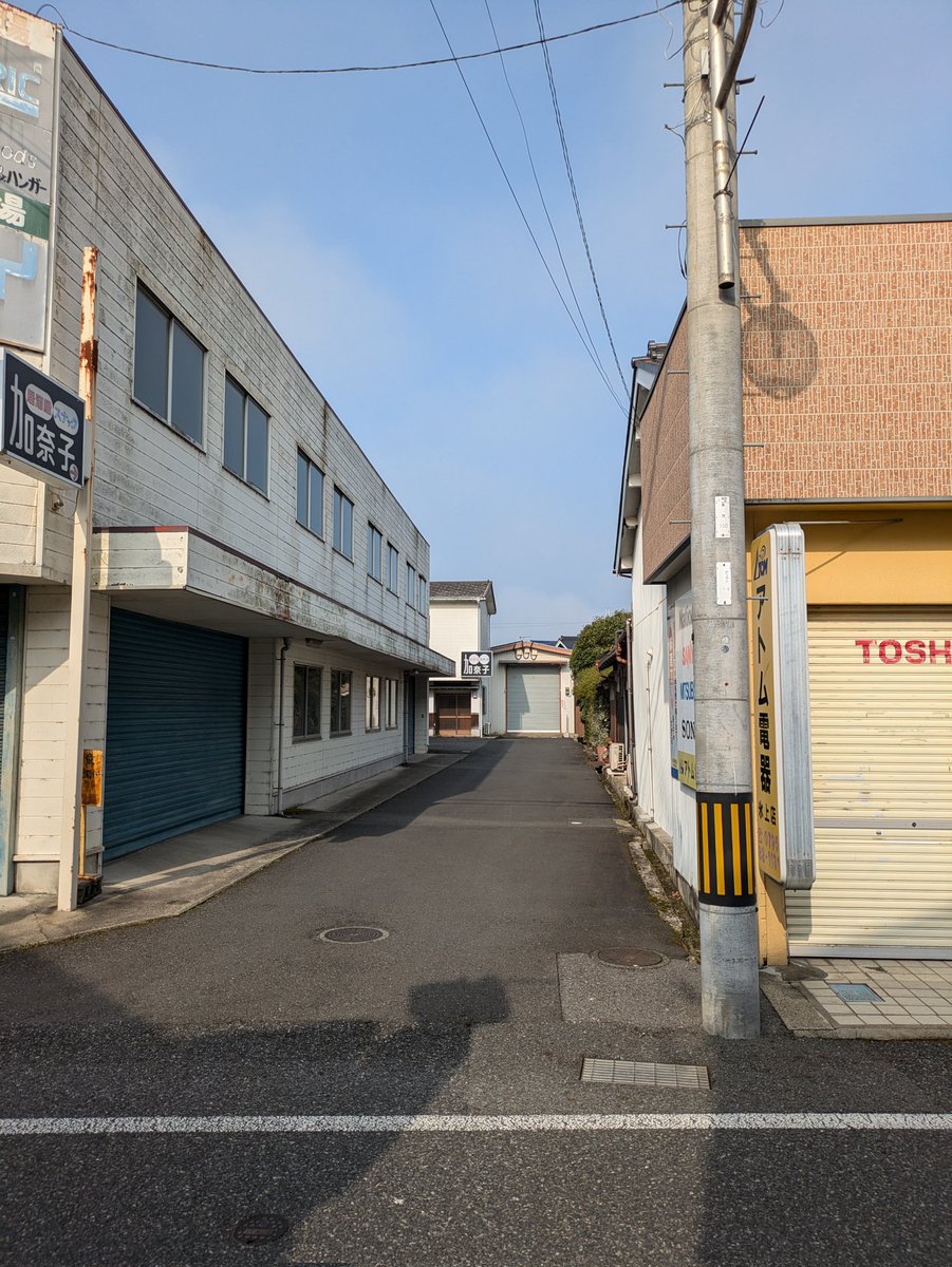 IKE(アイク)ぱむぱむ　3/20〜4/5 ヱビスシネマ。メガヱビス。にてアイの歌声を聴かせて上映中 tweet media