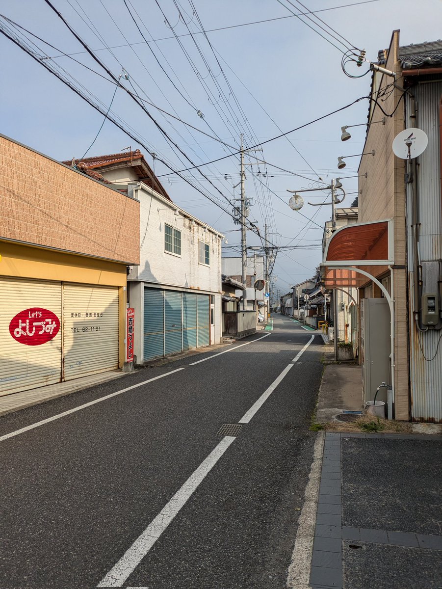 IKE(アイク)ぱむぱむ　3/20〜4/5 ヱビスシネマ。メガヱビス。にてアイの歌声を聴かせて上映中 tweet media