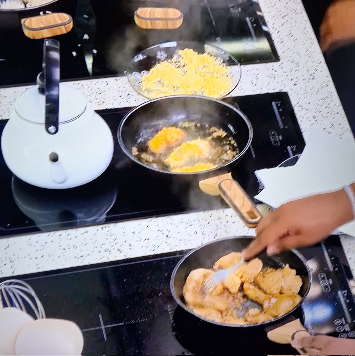 Ɛɲɲɛ 🪼🧙♀️🍴🐈⬛ tweet media