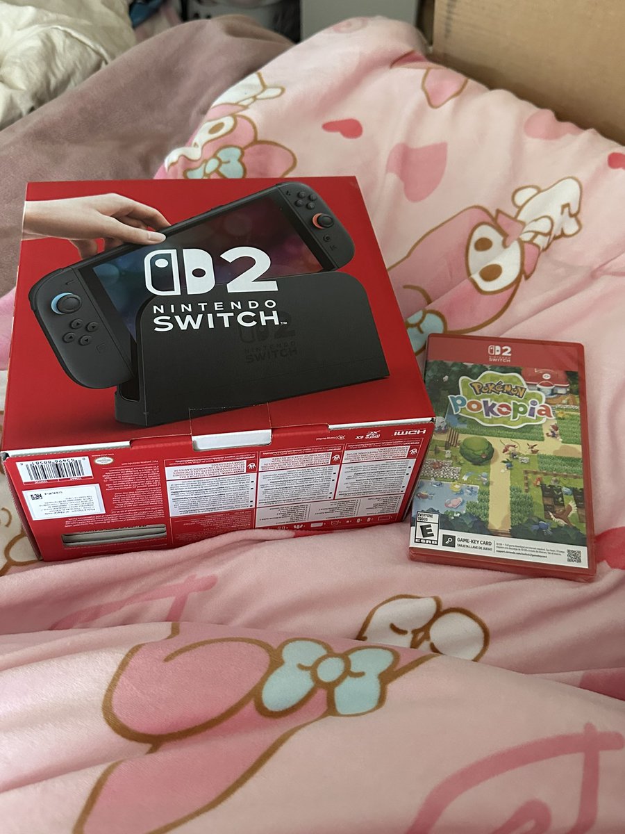 Lily 🍓🔪🔞 Strawberry Cow Vtuber tweet media