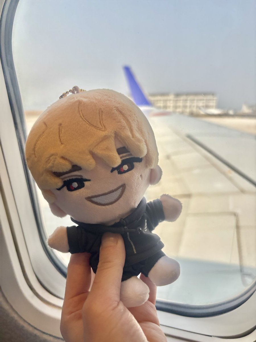 ststzebra's tweet photo. 行ってきます✈ https://t.co/VER0jZfHxR