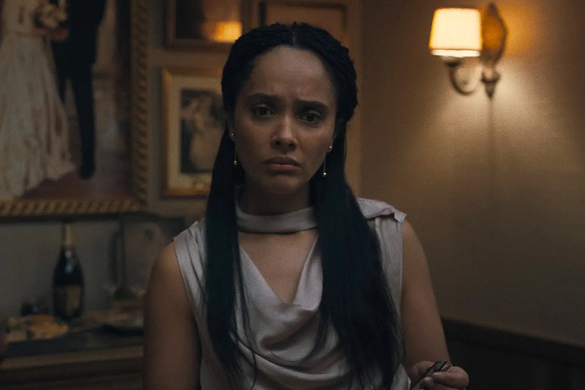 bella⁷ tweet media