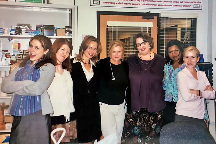 office dundies tweet media