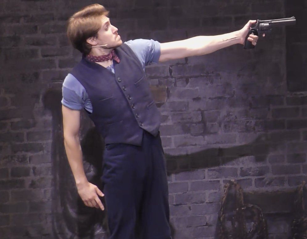 * AMERICAN ... IN PARIS ! tweet media