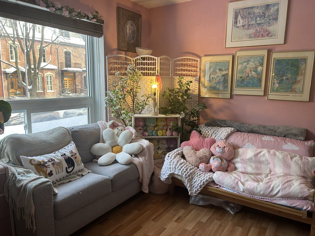 bullshit with fur tweet media