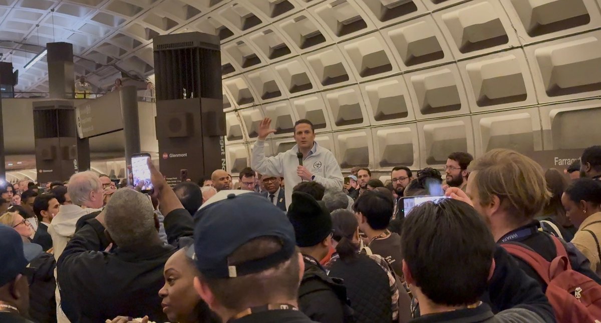 Randy Clarke tweet media