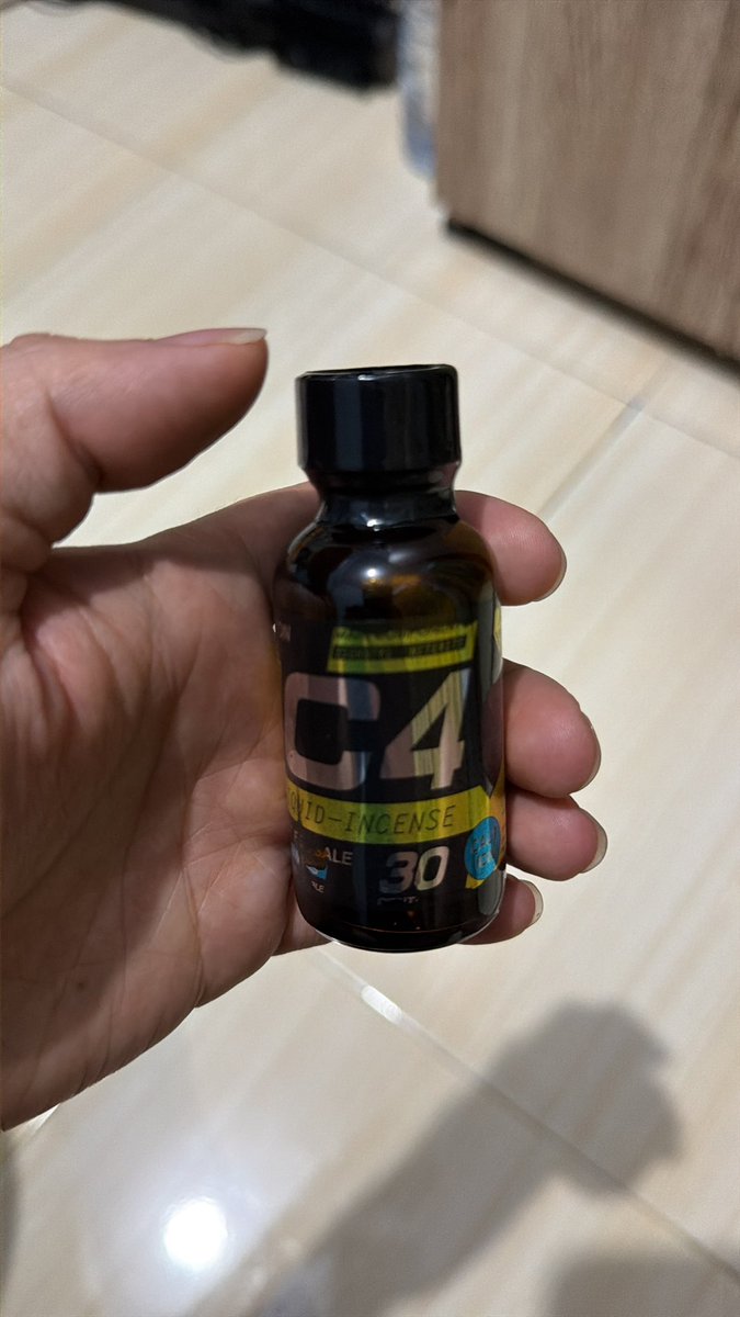 🍆💦 tweet media