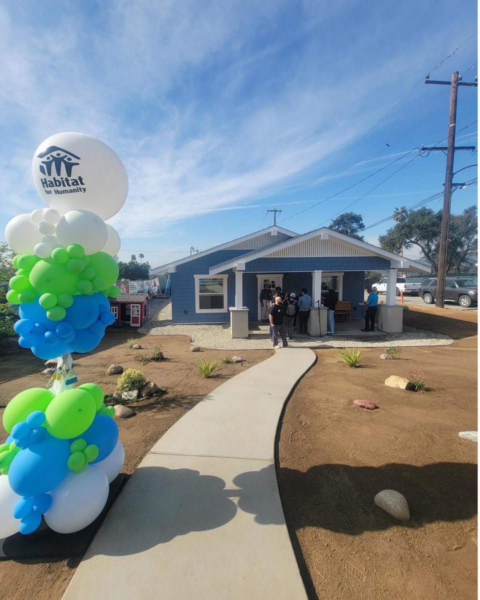 United Way of L.A. tweet media