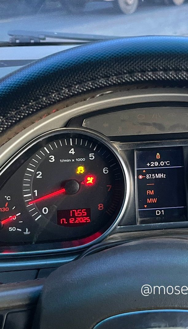 Simon Wa Kahari tweet media