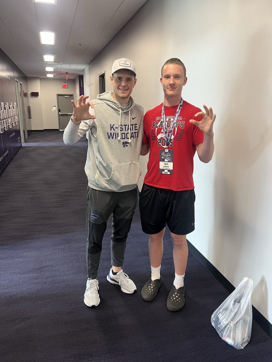 MackMurdock6's tweet photo. Thank you @Coach_Ellsworth @Coach__Gleeson @PEllsworth_ @CoachSvarczkopf @CK_KleinCollin for a great K-State spring practice! Excited to be back the 14th for camp! https://t.co/ZgC0bsJ3g7
