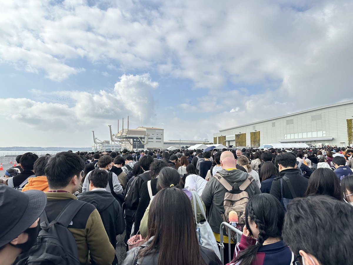 めろ@アニジャパ1日目 tweet media