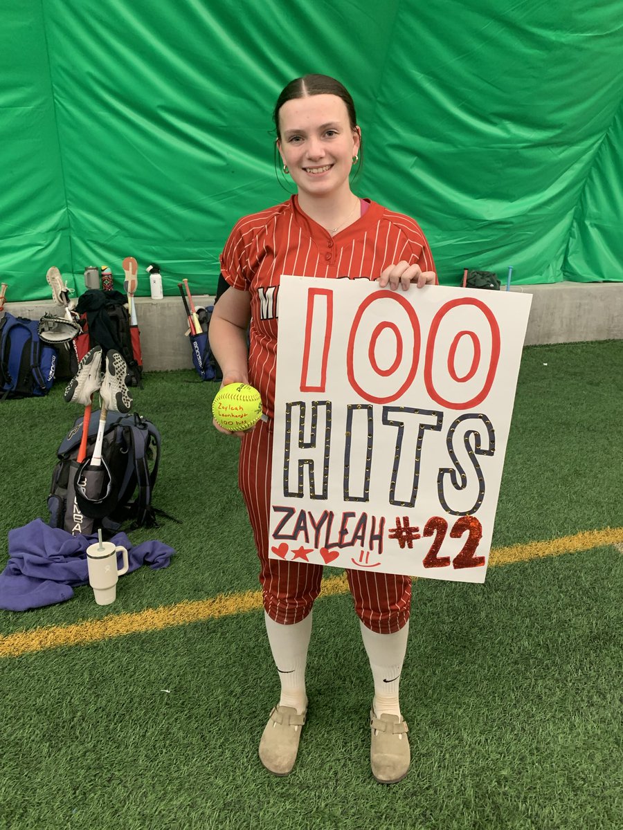 Medford Raiders Softball tweet media