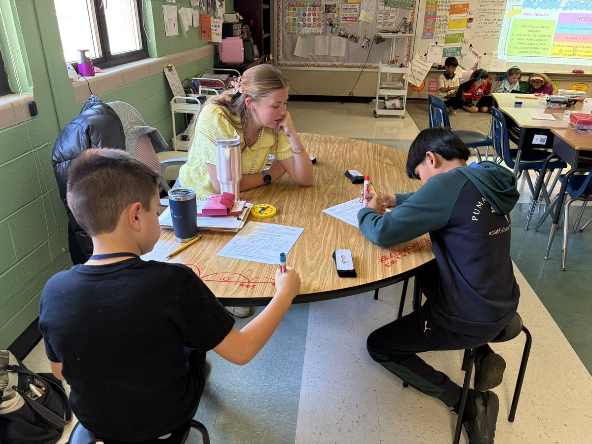 EB Thompson tweet media