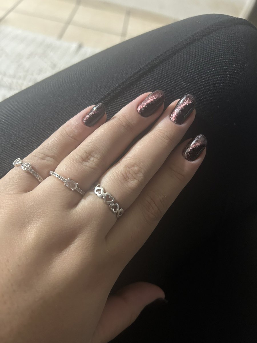a minha unha ta linda dms pqp