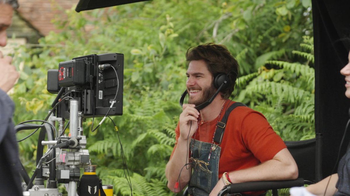 andrew garfield posts tweet media