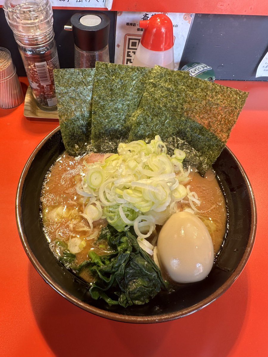 横浜ラーメン斎藤家　根岸店/日野店 tweet media