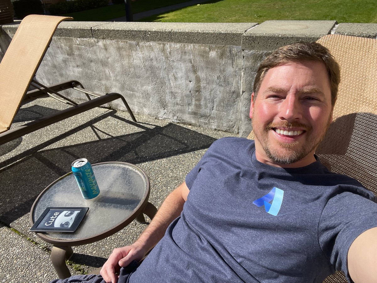 deadlydog's tweet photo. Had a great week of learning at #MVPSummit. Chatted with old friends and made some new ones. Already looking forward to doing it again next year. Now taking a break in the sunshine (finally got sun on the last day!) before playing with the new shiny stuff later. https://t.co/kOAJHFH2x6