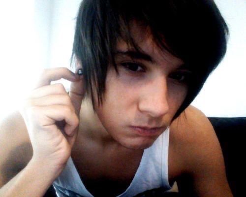 ⋆。°✩ Gray ⚞•⚟ tweet media