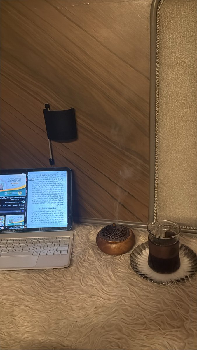 مُــنى tweet media