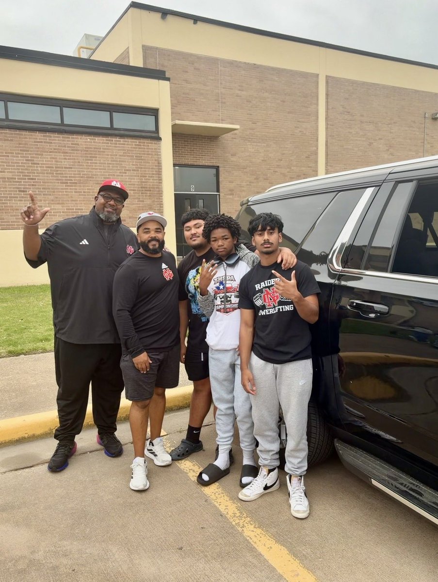 David Cavitt tweet media