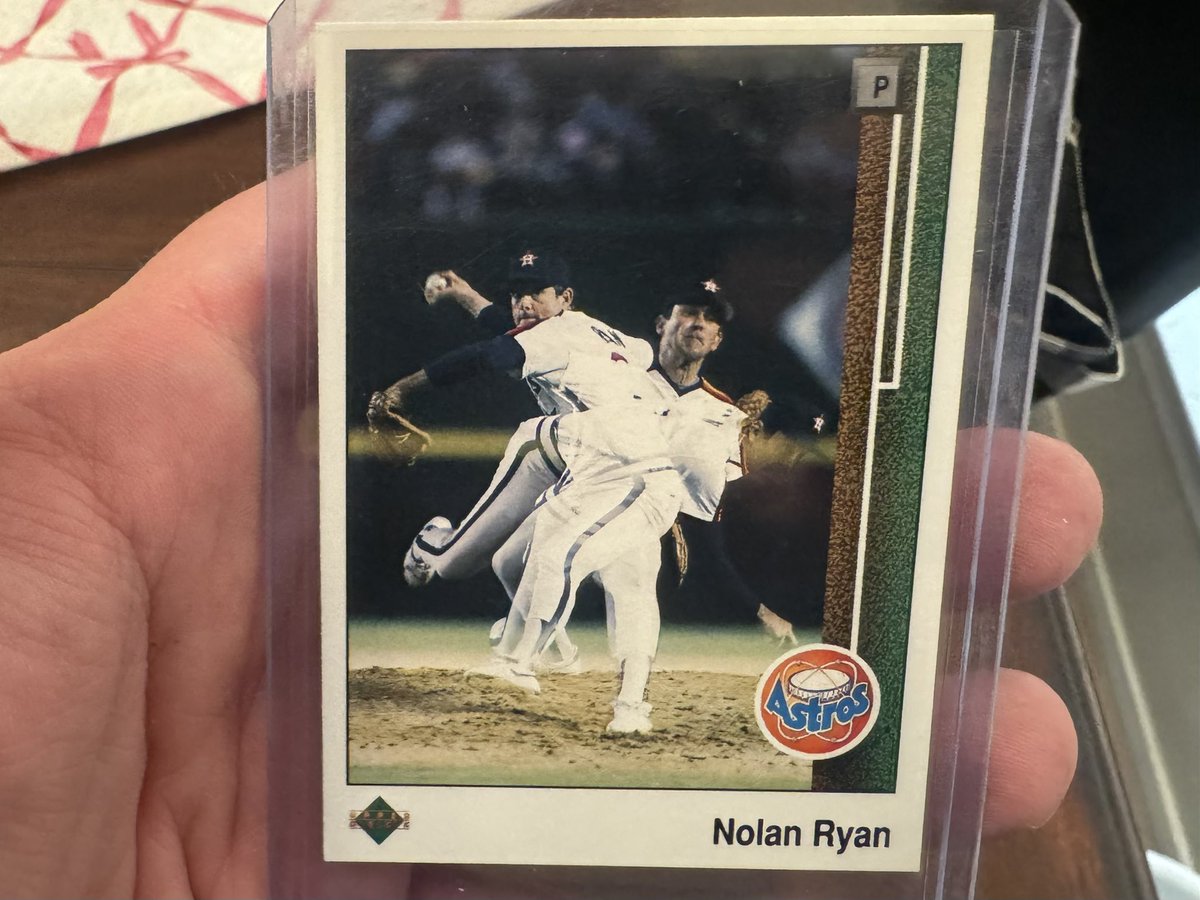 treowx.skr tweet media