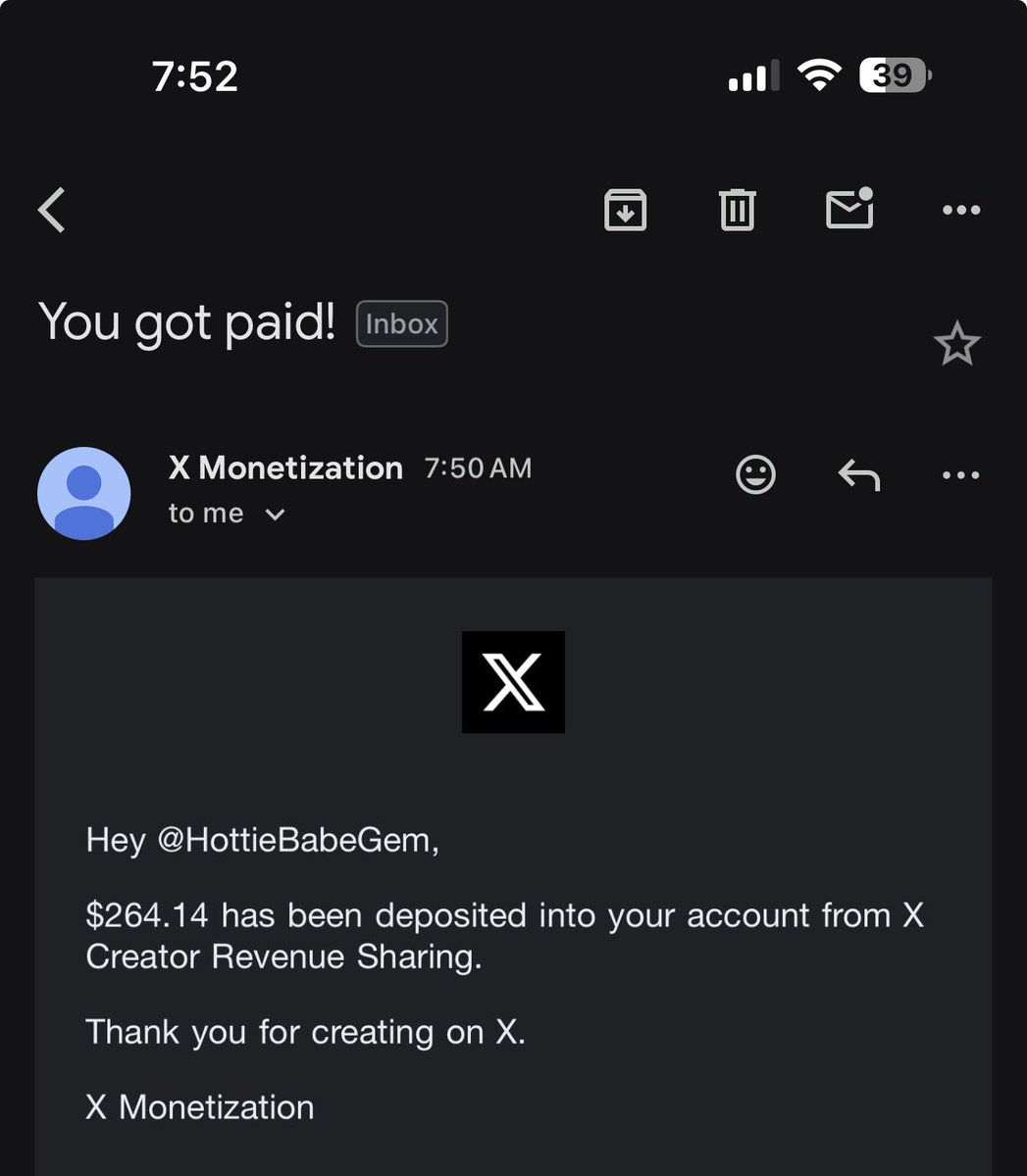 hottiebabegem 💜 tweet media