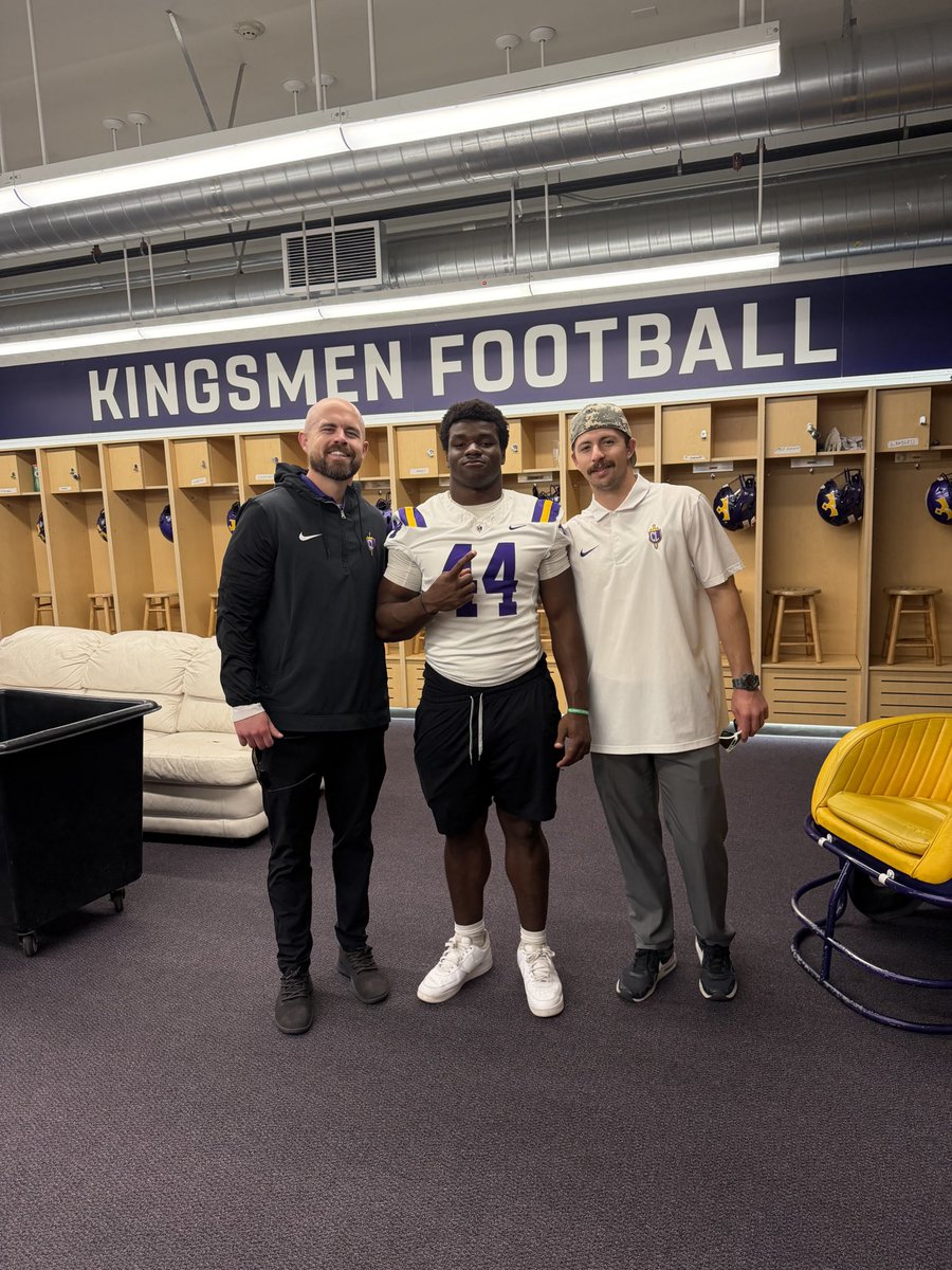 DavaughnR223's tweet photo. Thank you God! Had a successful and informative visit today @CLUFootball  Thank you to all the coaching staff that showed me around the campus ❗️@CoachCaseyBlum 
@CoachJDiazMC 
@CoachCasillas91 
@CoachHenley47 
@CoachJStuart 
@CoachStuMC 
@mcraidersfb https://t.co/Rpe7Fe6FmF