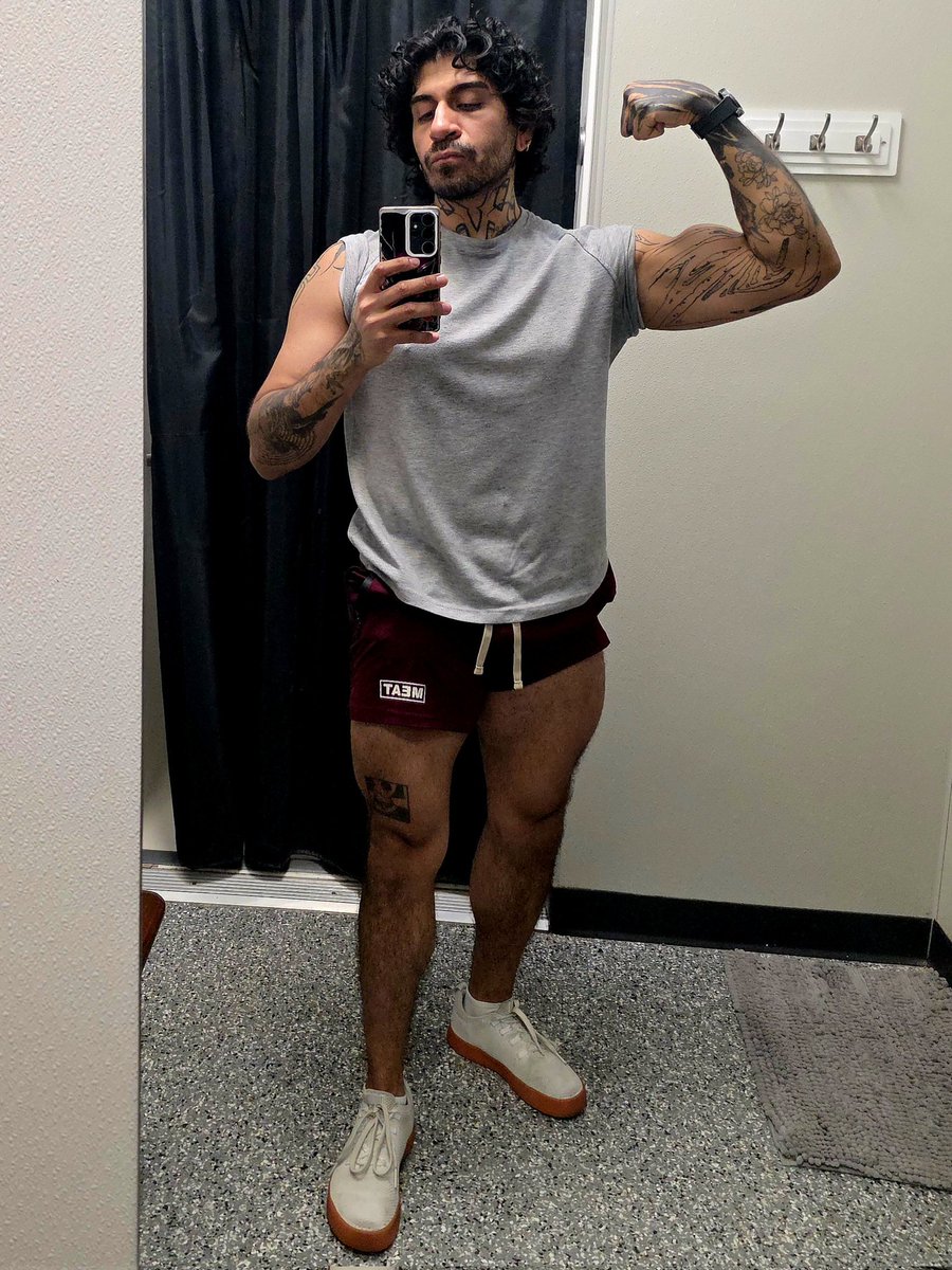 iamSinMaster's tweet photo. Obsess 👑
@RTslavemaster @LorenzoFetiche
@AlphaMaleWorld1 @rt4dom
@trusted_alphas @GemnasRosales
@CashMasterRT @subservealphas
@topalphamales @PromoJacked @RTslavemaster @RT4Kings #dom
#dominant #alpha #findom #daddy #papi #master #fetish #muscles #discipline #FinancialDomination https://t.co/E7J1IJo5WE